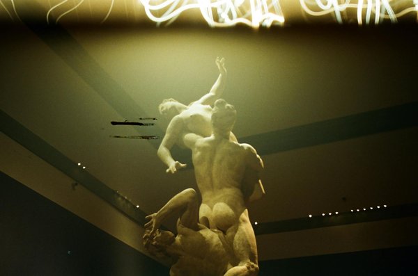 Adoptez le style nostalgique avec vetements retro chez retro verso